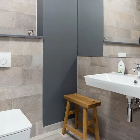 The Shades Of Grey-tranquil 4th-floor Baneasa Area *