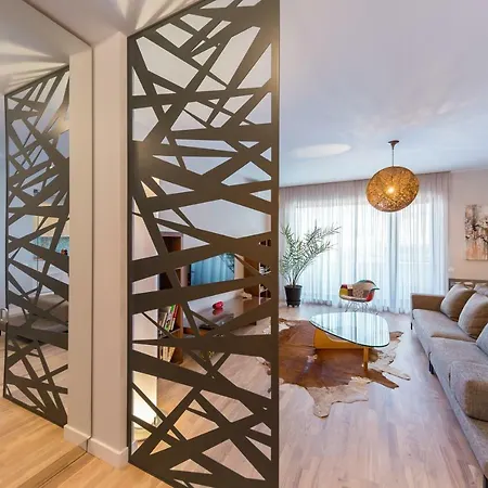 Apartman The Shades Of Grey-tranquil 4th-floor Baneasa Area Bukarest