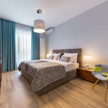 The Shades Of Grey-tranquil 4th-floor Baneasa Area Apartman Bukarest