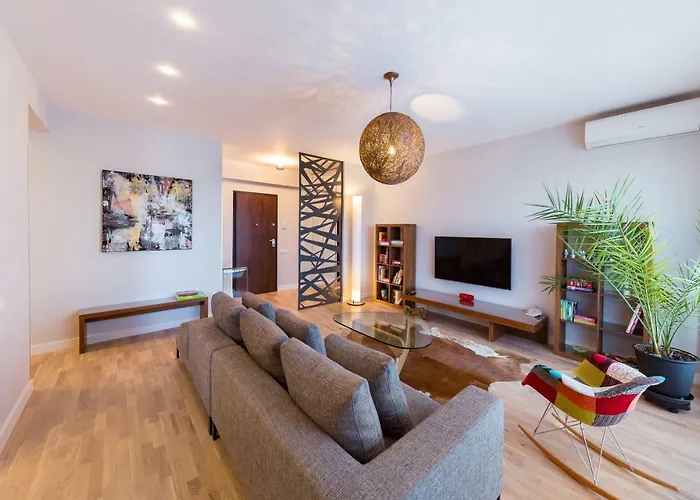 Appartement The Shades Of Grey-tranquil 4th-floor Baneasa Area Bucarest