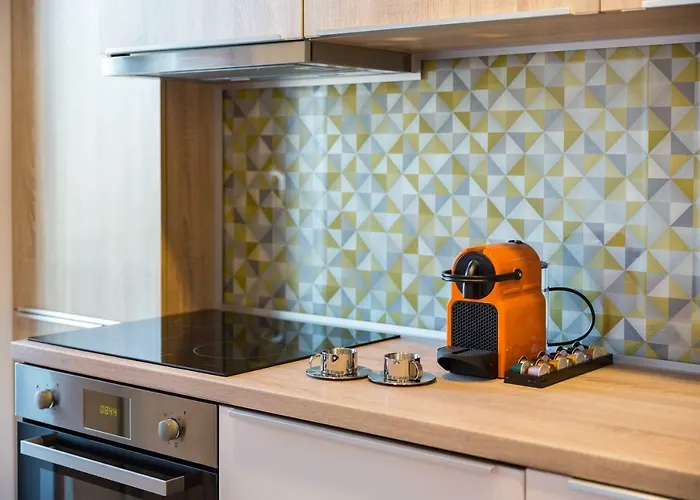 Апартаменти The Shades Of Grey-tranquil 4th-floor Baneasa Area *