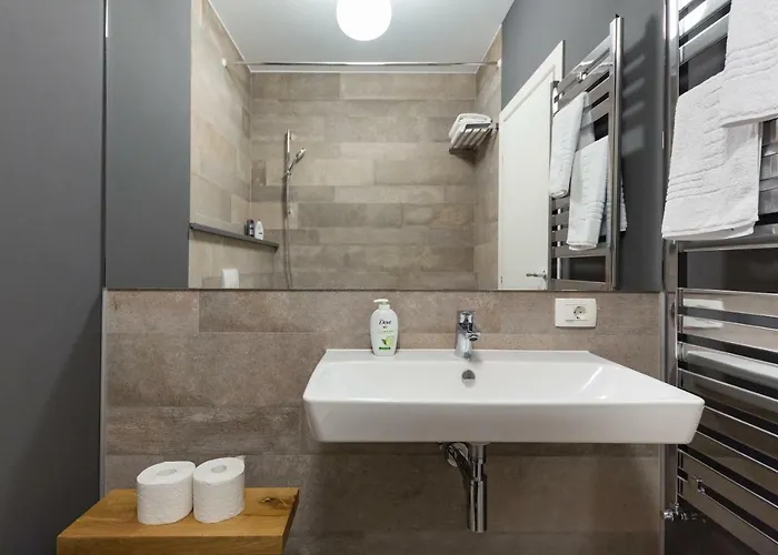 Appartement The Shades Of Grey-tranquil 4th-floor Baneasa Area