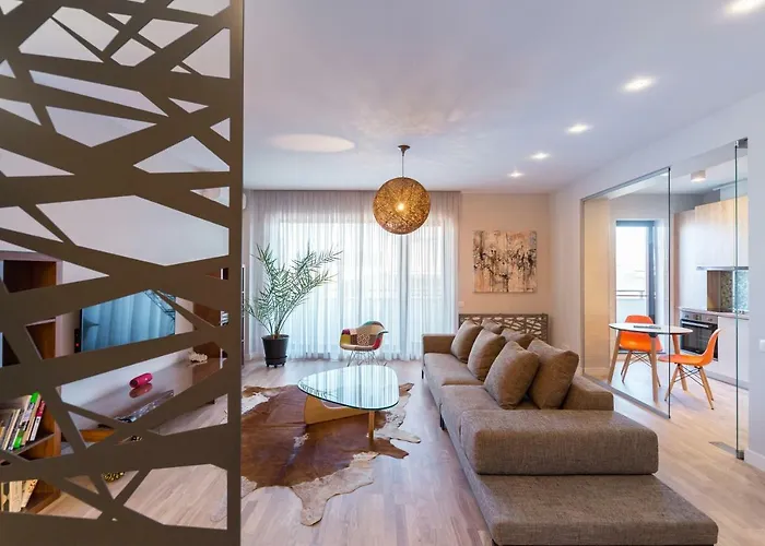 The Shades Of Grey-tranquil 4th-floor Baneasa Area