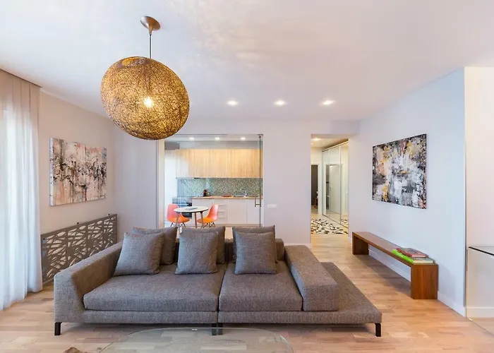 The Shades Of Grey-tranquil 4th-floor Baneasa Area