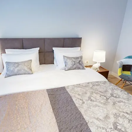 Apartmán The Shades Of Grey-tranquil 4th-floor Baneasa Area *